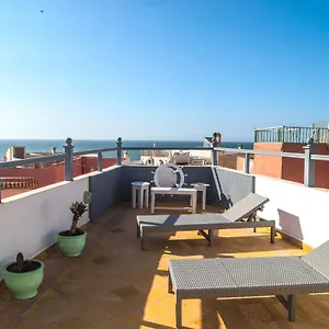https://riad-dar-afram.essaouirahotels.net