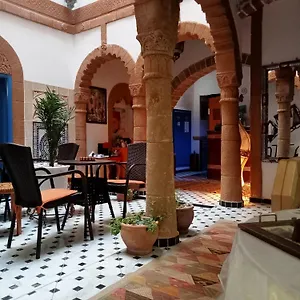 https://riad-zawia.essaouirahotels.net